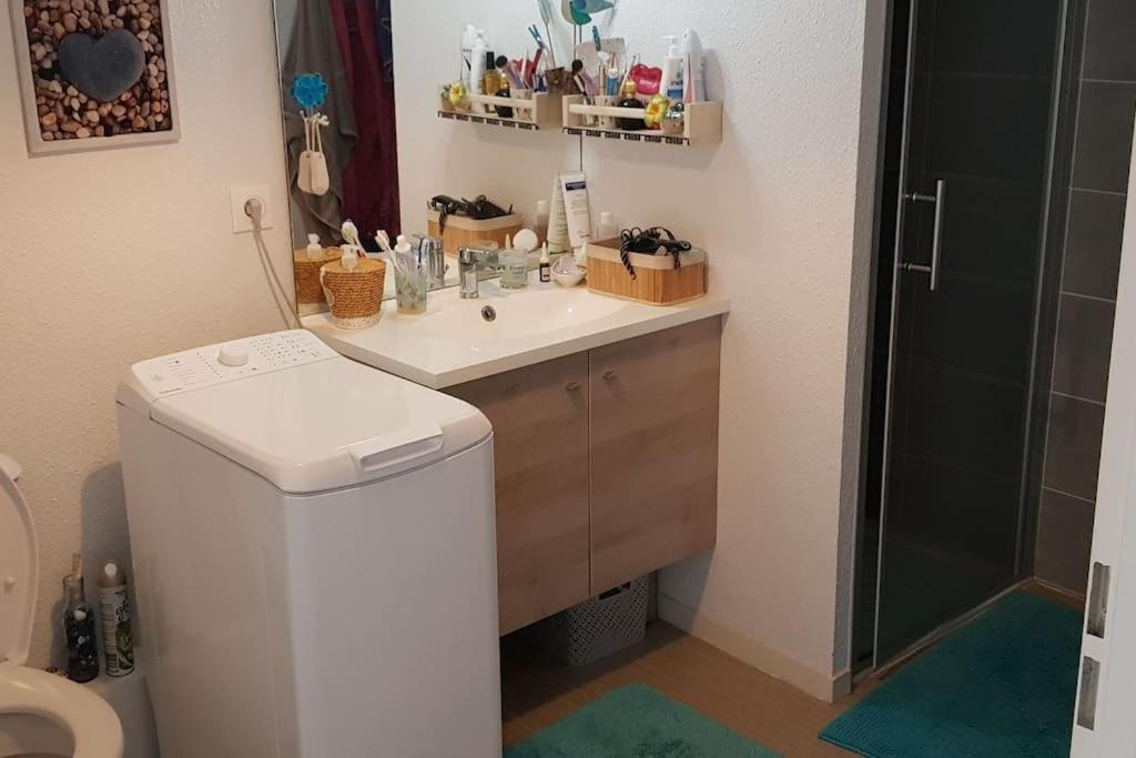 Appartement Complet Et Parking Protege La Teste-de-Buch Exteriör bild